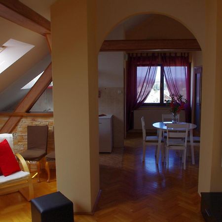 Apartment Tomy Слуни Экстерьер фото