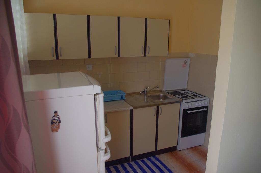 Apartment Tomy Слуни Номер фото