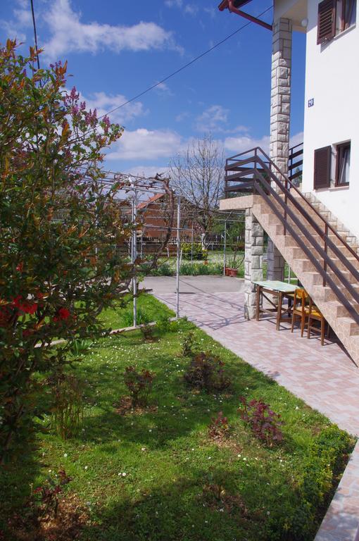 Apartment Tomy Слуни Номер фото