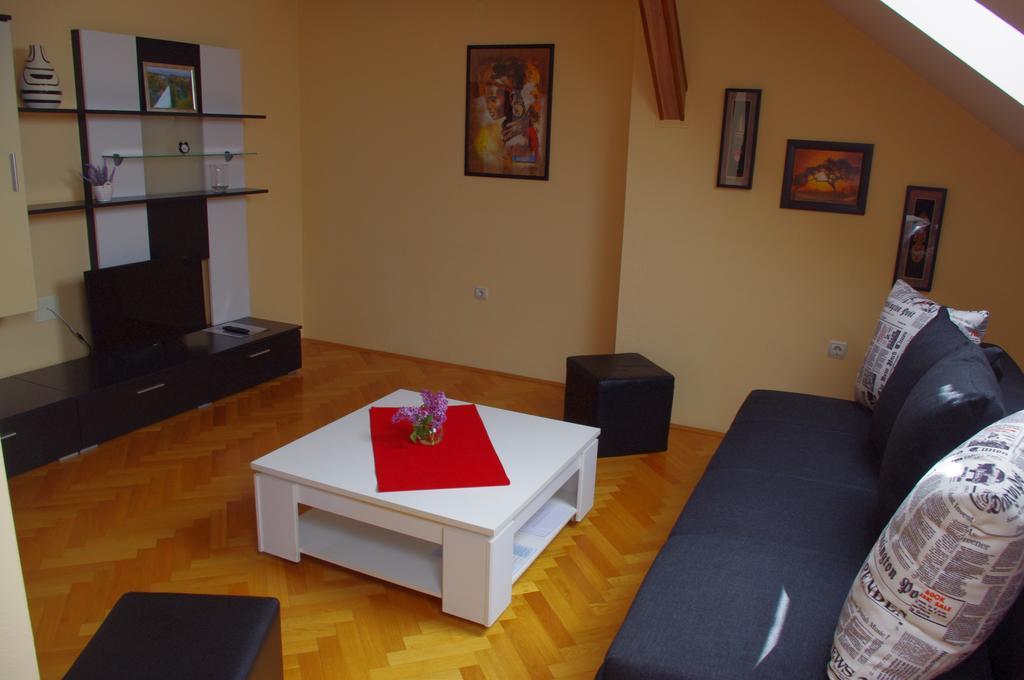 Apartment Tomy Слуни Экстерьер фото